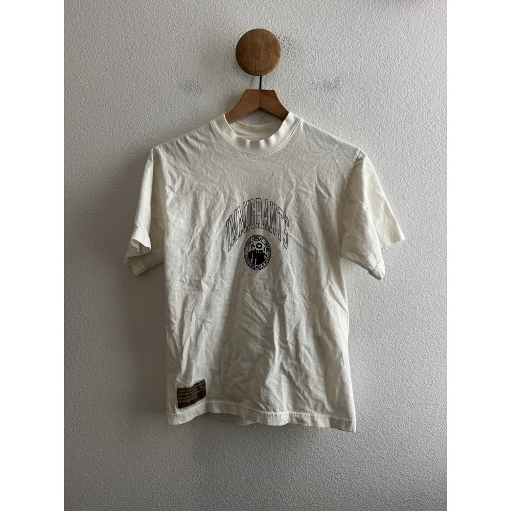 Kids of Immigrants Shout Out to Immigrant Parents Graphic Tshirt XS